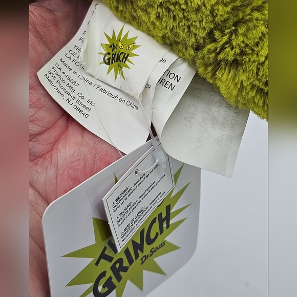 Dr. Seuss The Grinch Cuddle Pillow Buddy - Picture 7 of 7